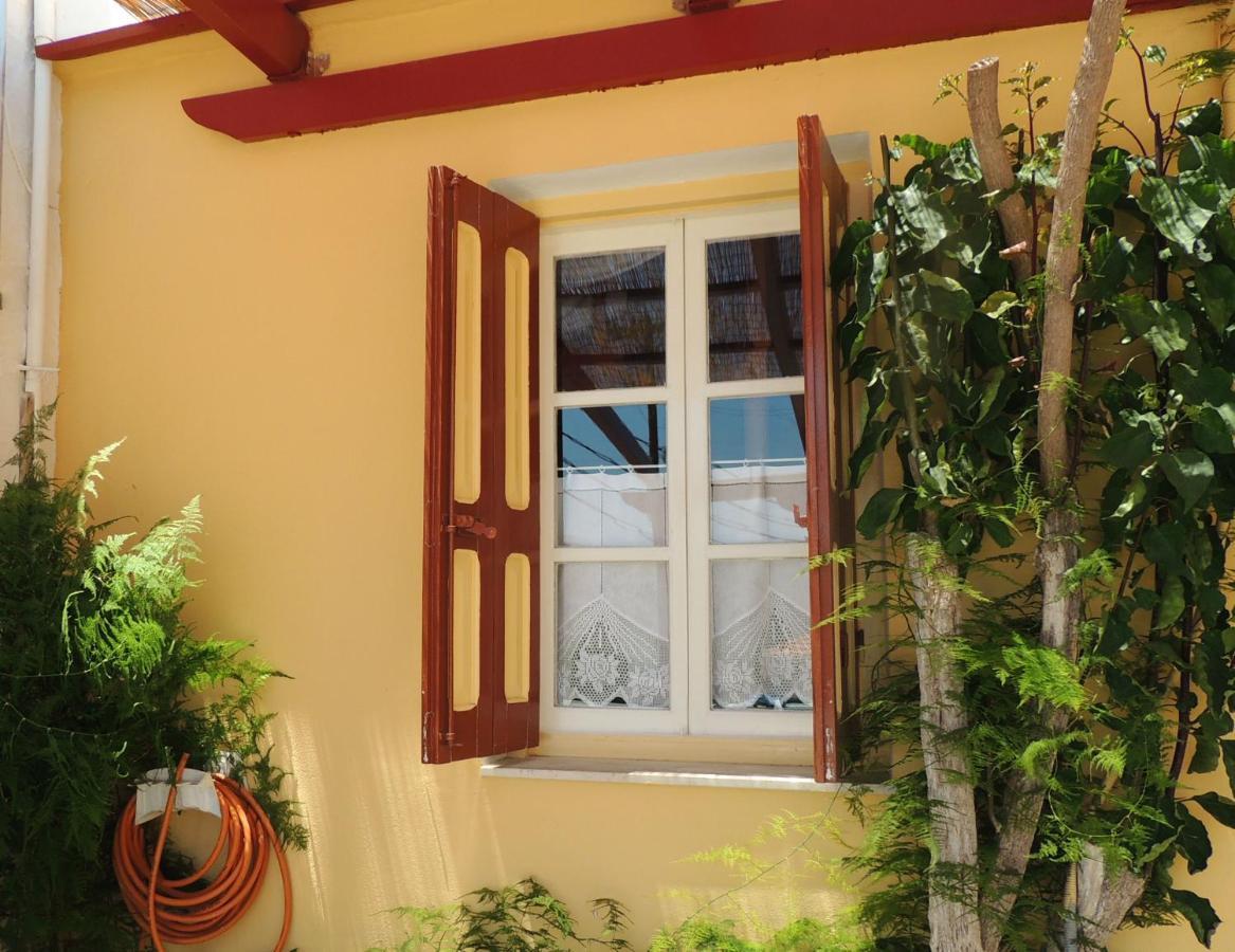 Aloustina'S House Villa Simi Dış mekan fotoğraf